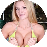 Profile Picture Addison Avery