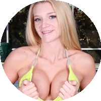 Addison Avery model profile page