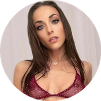 Profile Picture Alexis James