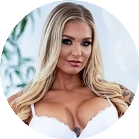 Profile Picture Alison Avery
