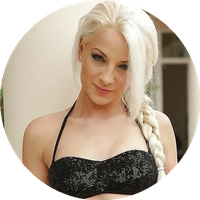 Profile Picture Anastasia Blonde