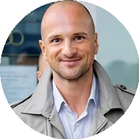 Profile Picture Andrew Marshall