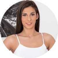 Profile Picture Angela Allison