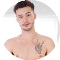 Apollo Banks model profile page