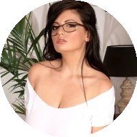 Profile Picture Arianna Sinn