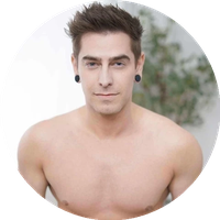 Austin Pierce model profile page