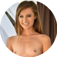 Profile Picture Avery Moon