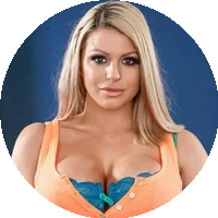 Brooklyn Chase model profile page