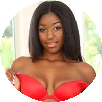 Profile Picture Camille Amore