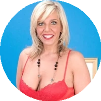 Carey Riley model profile page