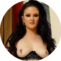 Caroline Pierce model profile page