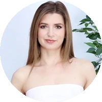Cornelia Quinn model profile page