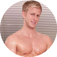 Profile Picture Denis Reed