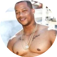 Dirk Huge model profile page