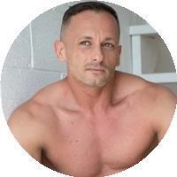 Dorian Del Isla model profile page