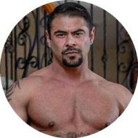 Draven Navarro model profile page