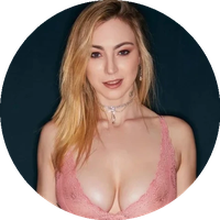 Elisa Calvi model profile page