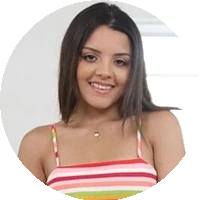 Ella Cruz model profile page