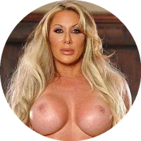 Farrah Dahl model profile page