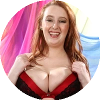 Profile Picture Felicia Clover