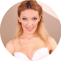 Gina Monelli model profile page