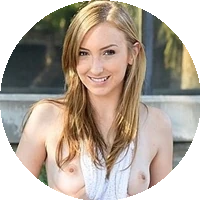 Gracie May Green model profile page