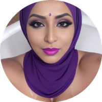 Indian Mo model profile page
