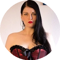 Lady Julina model profile page