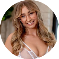 Lily Phillips model profile page