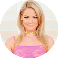 Lisey Sweet model profile page