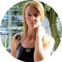 Liss Longlegs model profile page