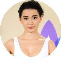 Profile Picture Mia Navarro