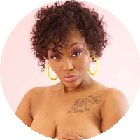 Profile Picture Mimi Curvaceous