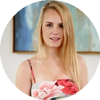 Profile Picture Natalie Knight