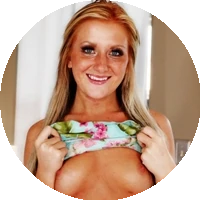 Nikki Blake model profile page