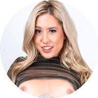 Paisley Bennett model profile page