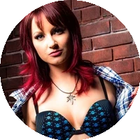 Profile Picture Phoenix Askani
