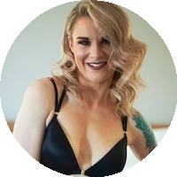 Ray Ray model profile page