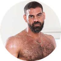 Profile Picture Ricky Larkin