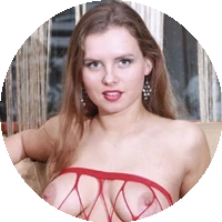 Sexy Naty model profile page
