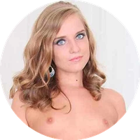 Sofi Goldfinger model profile page