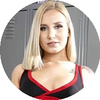 Profile Picture Stella Raee