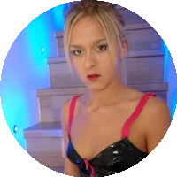 Suzie Best model profile page