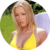 Teena Lipoldino model profile page