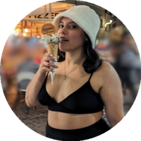 Thepaug model profile page