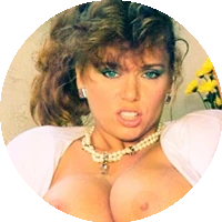 Profile Picture Tracey Adams