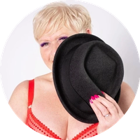Uk Joolz model profile page