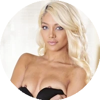 Valentina Paradis model profile page