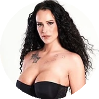 Zara Mendez model profile page