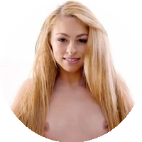 Zoe Clark model profile page